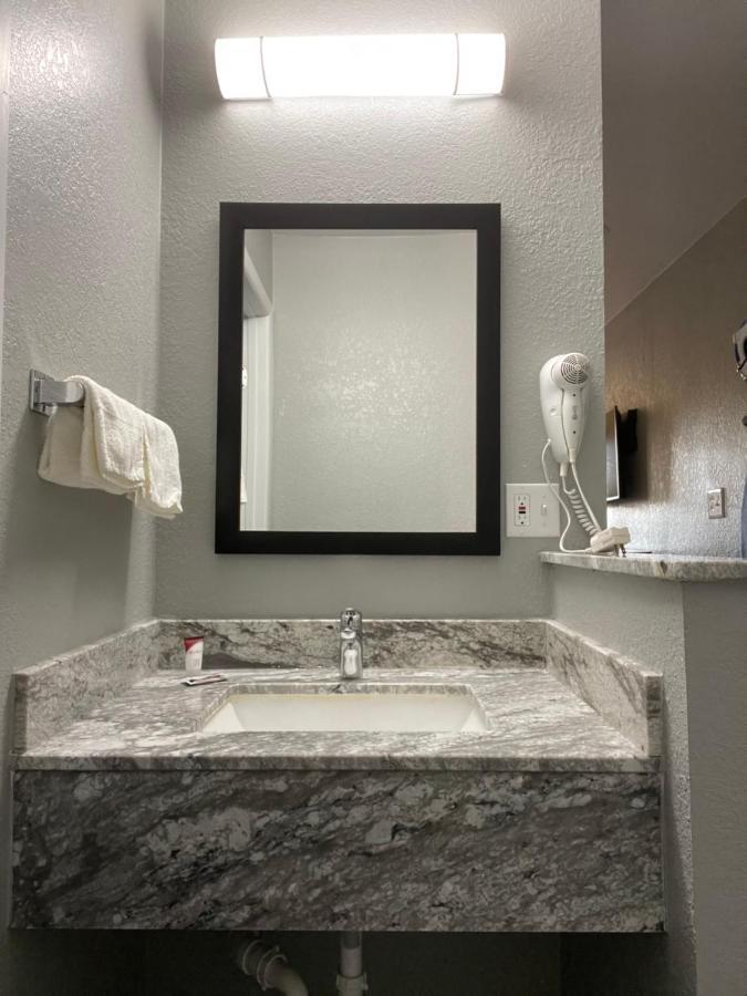 Copper Manor Motel Силвър Сити Екстериор снимка