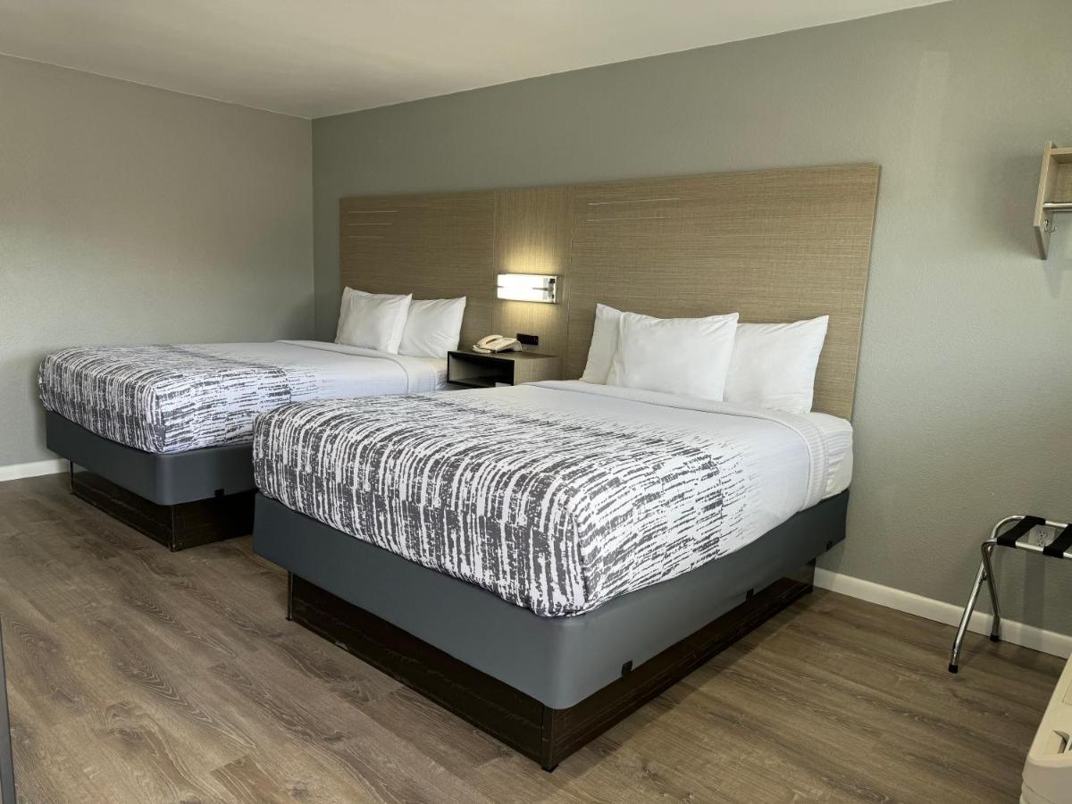 Copper Manor Motel Силвър Сити Екстериор снимка