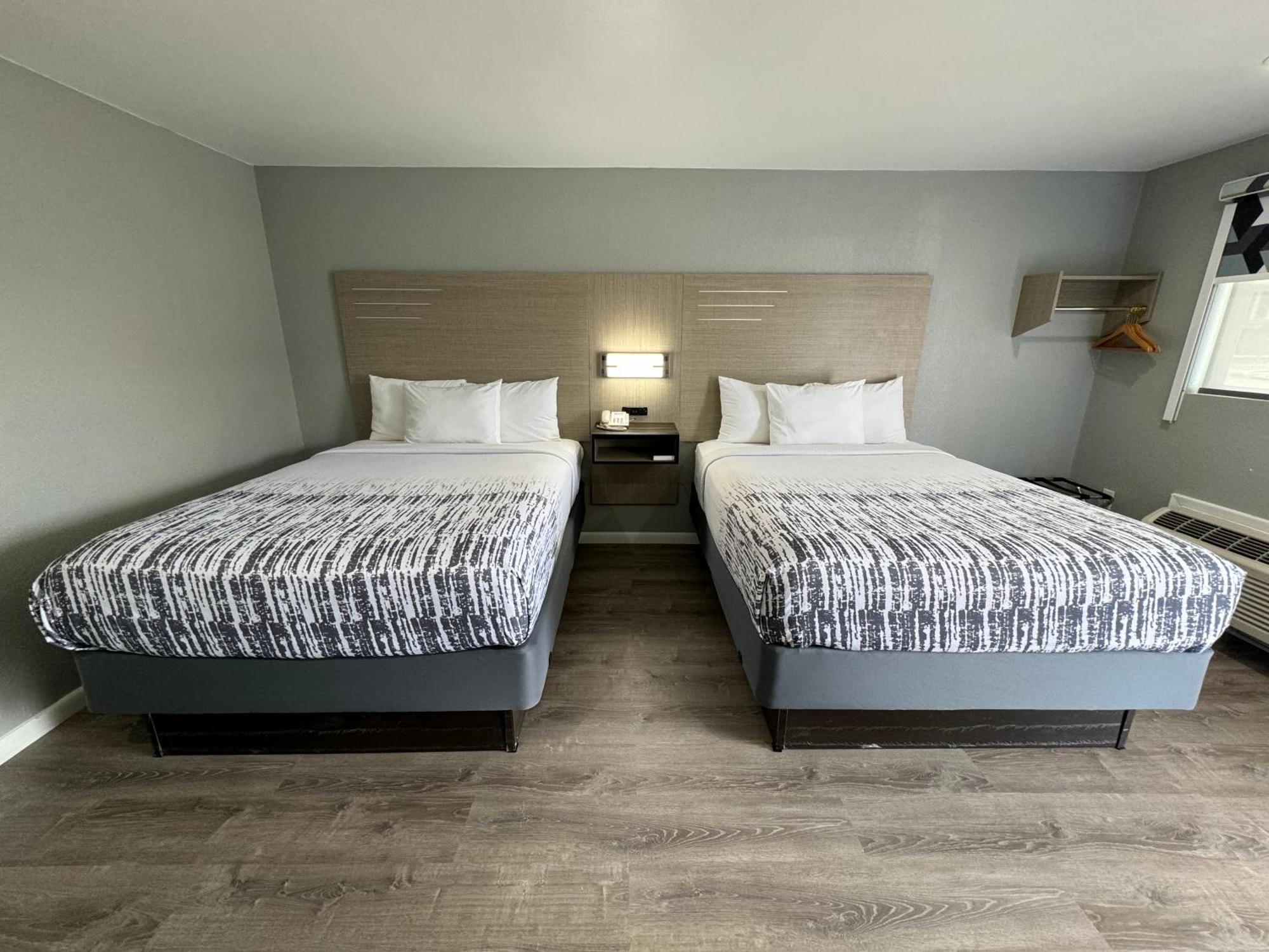 Copper Manor Motel Силвър Сити Екстериор снимка