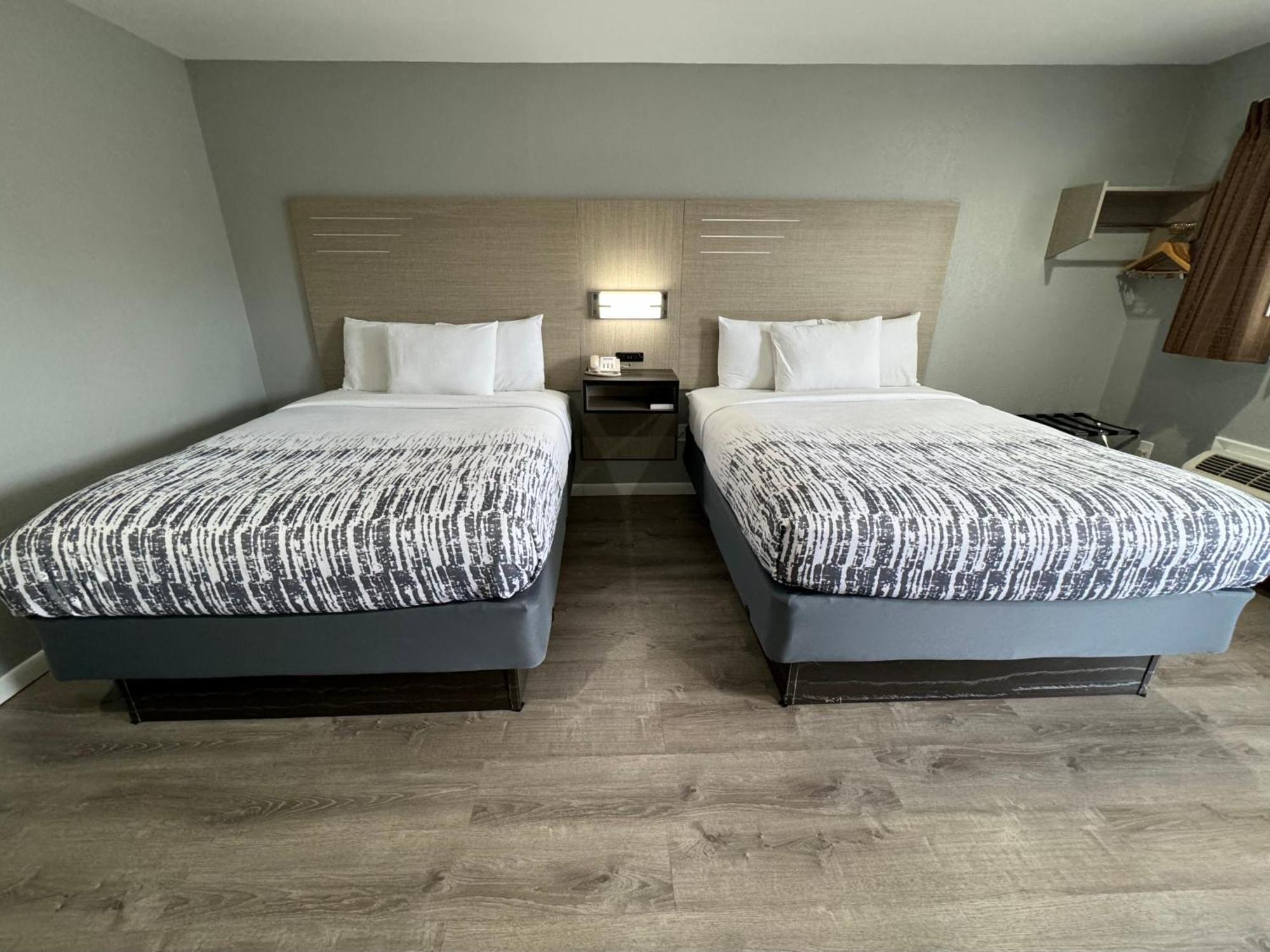Copper Manor Motel Силвър Сити Екстериор снимка