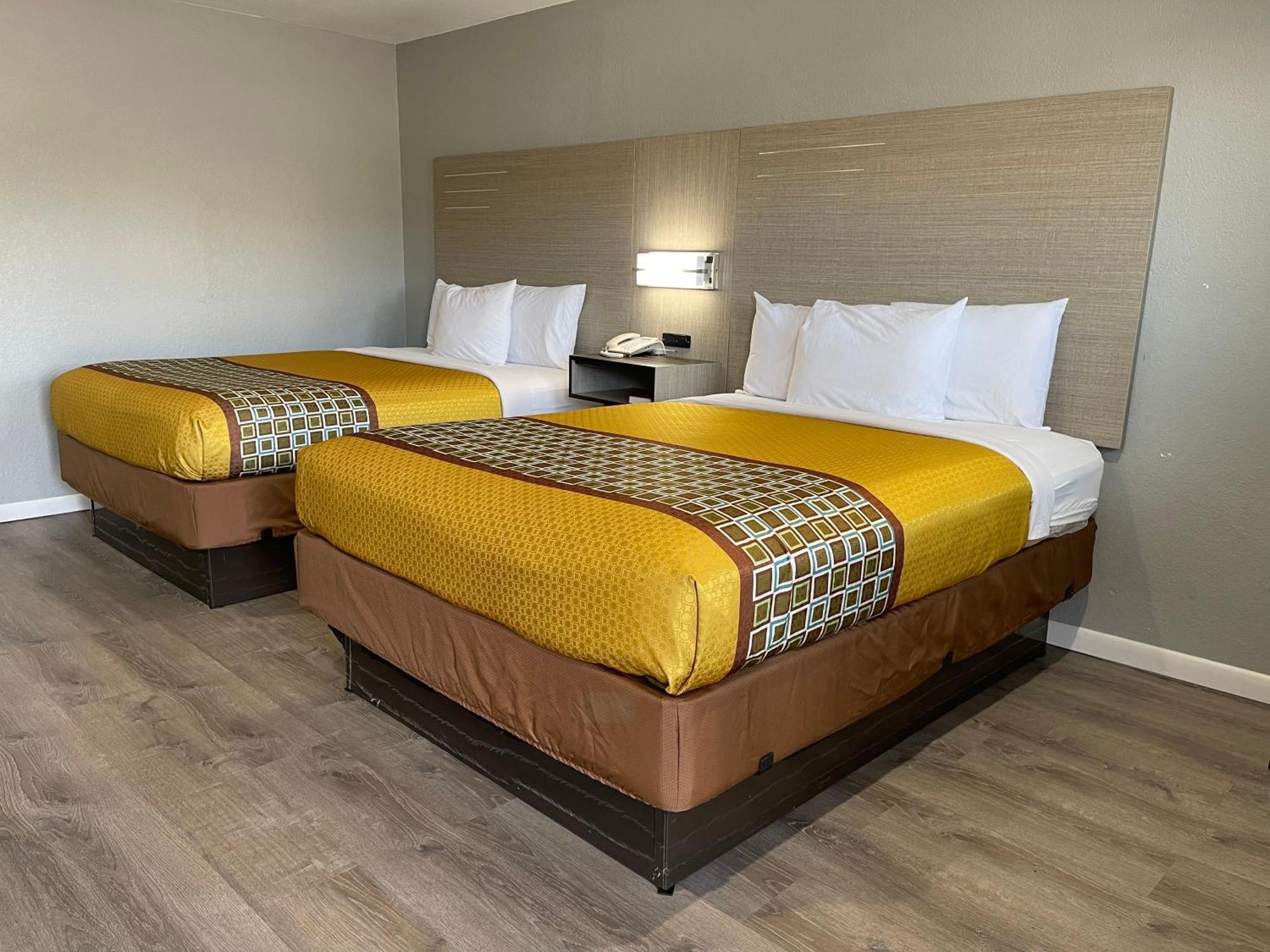Copper Manor Motel Силвър Сити Екстериор снимка